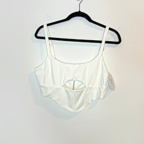 NWT Princess Polly Haylen Top Size 12 - Picture 3 of 5